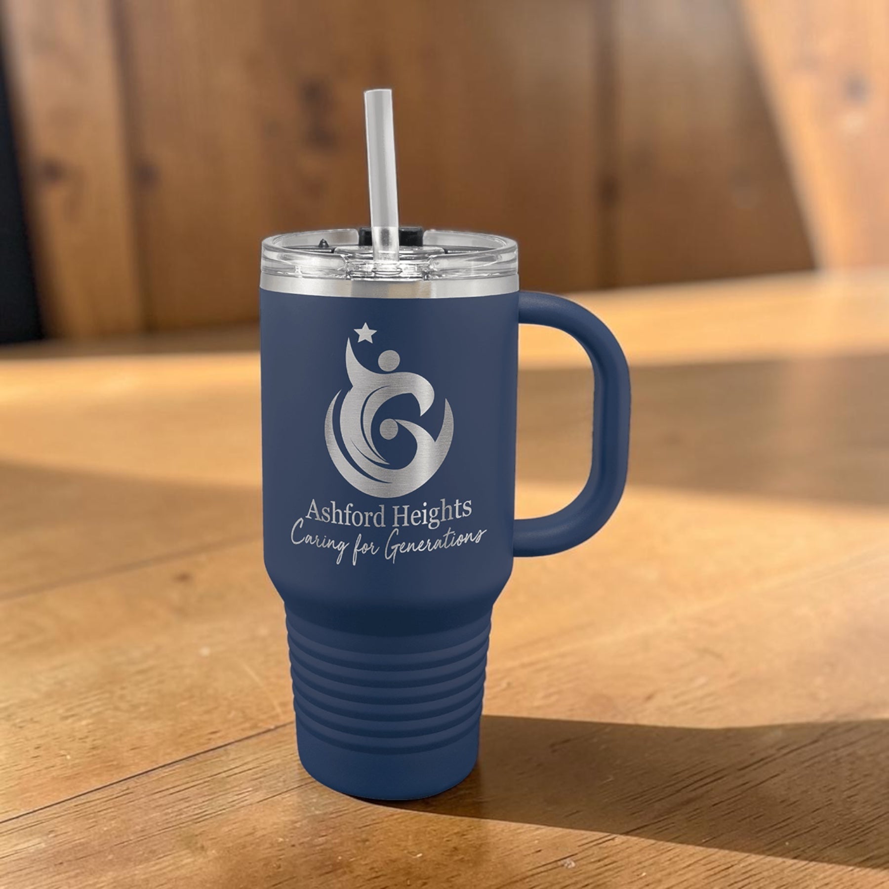 32oz Tumbler with Handle and Dual Purpose Lid
